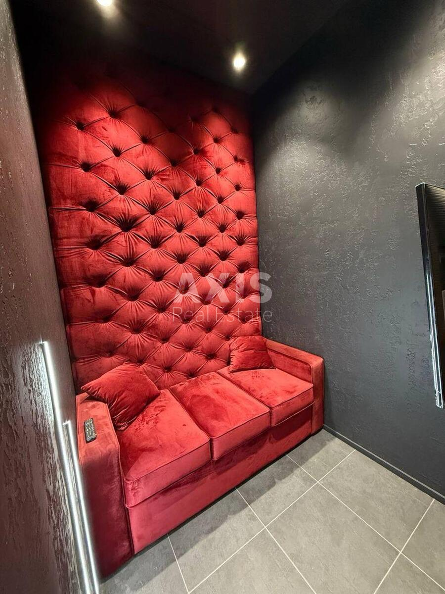 Office uzv. Klovs'kyj 7А, 185m29