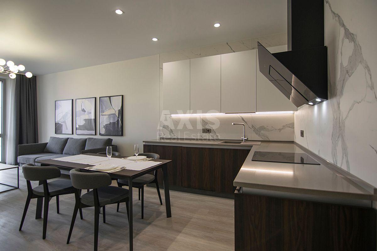 2k apartment vul. Antonovycha 118/192
