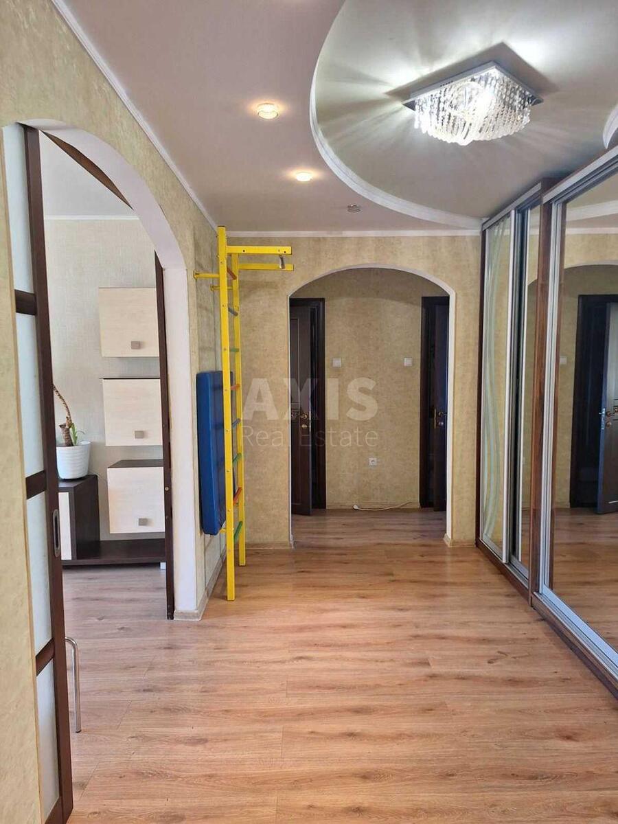 3к квартира ул. Пулюя Ивана 16255914