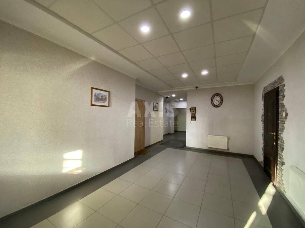 3k apartment vul. Lysychans'ka 299