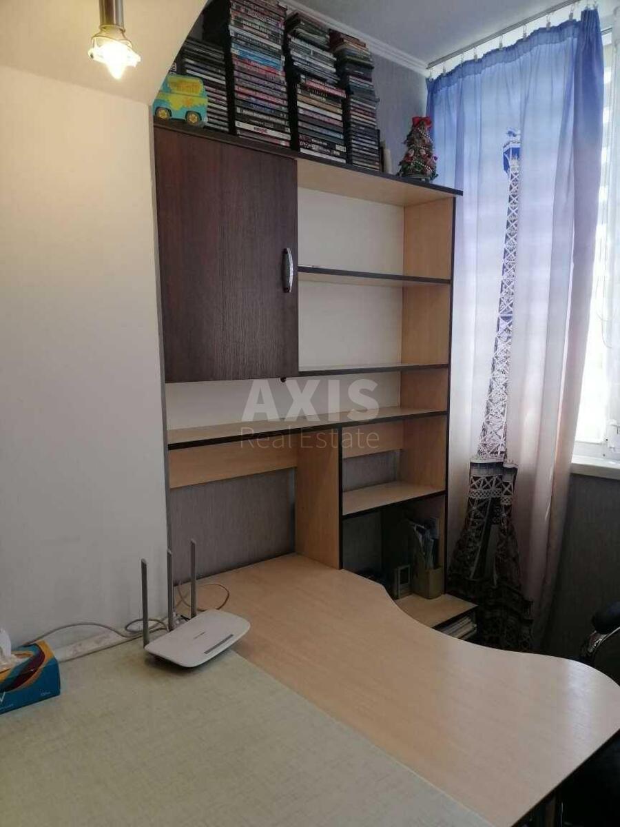 2k apartment vul. Matejuka Mykoly 5Б1