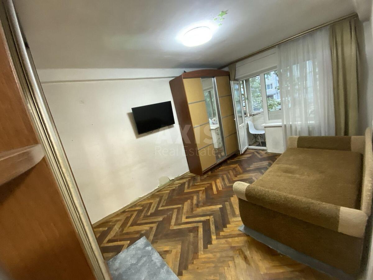 1k apartment vul. Grechka Marshala 8А6