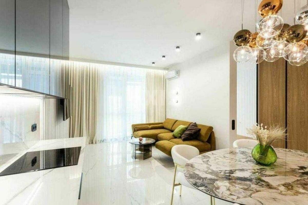 3k apartment vul. Kudri Ivana 18