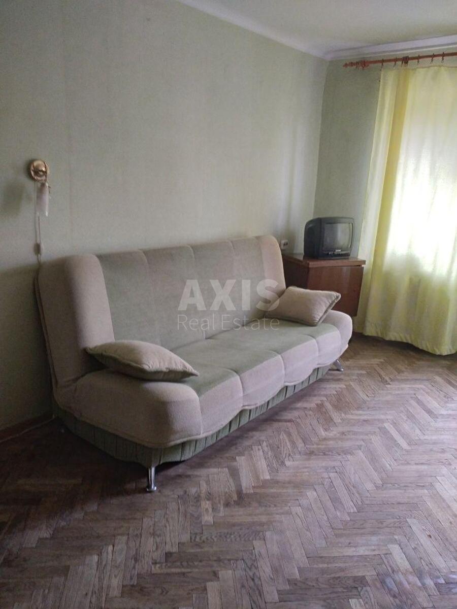 3к квартира бул. Перова 32