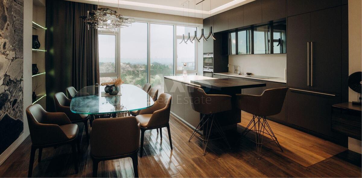 4к квартира ул. Бусловская 12621620