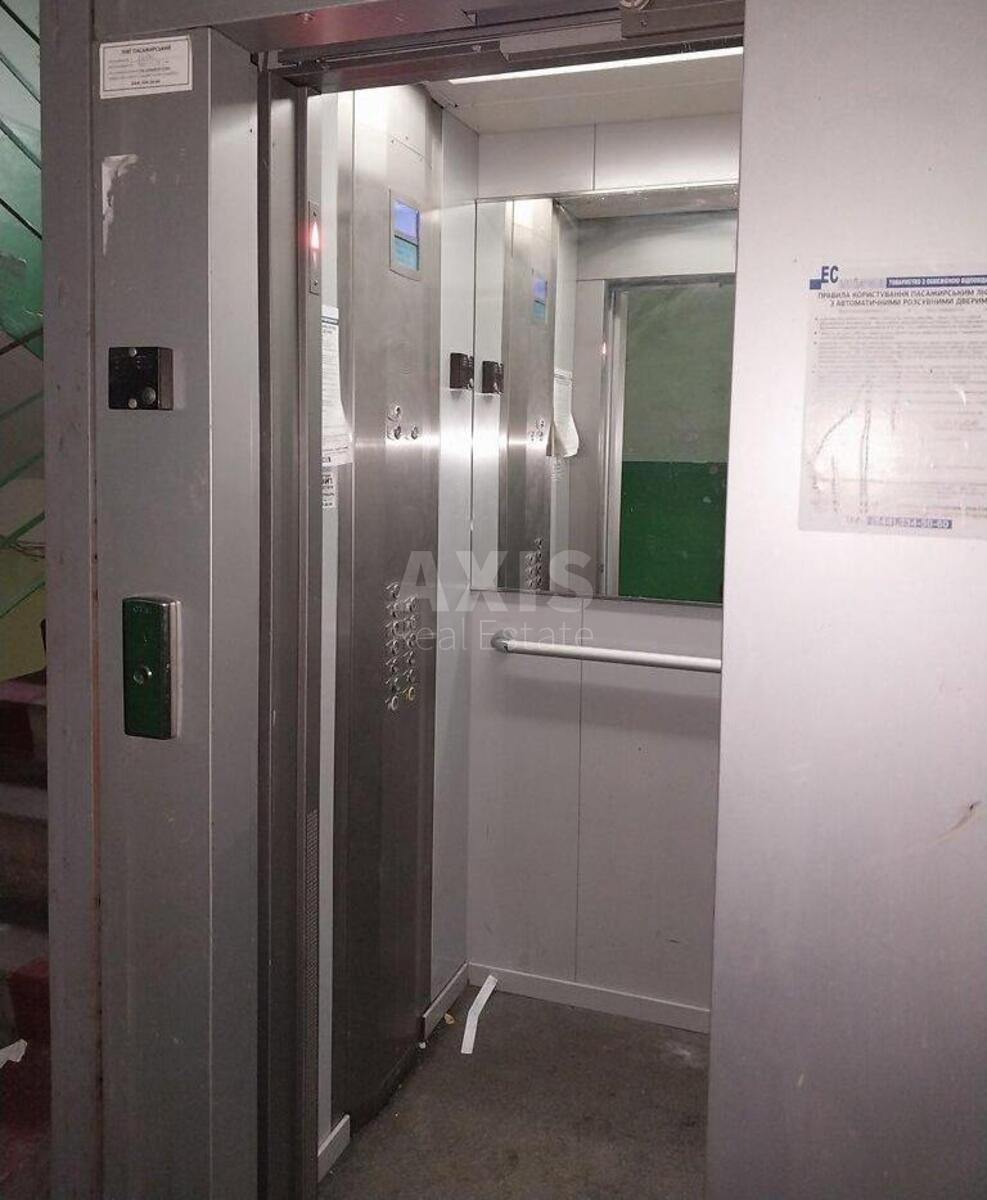 3k apartment vul. Plehanova 4Б6
