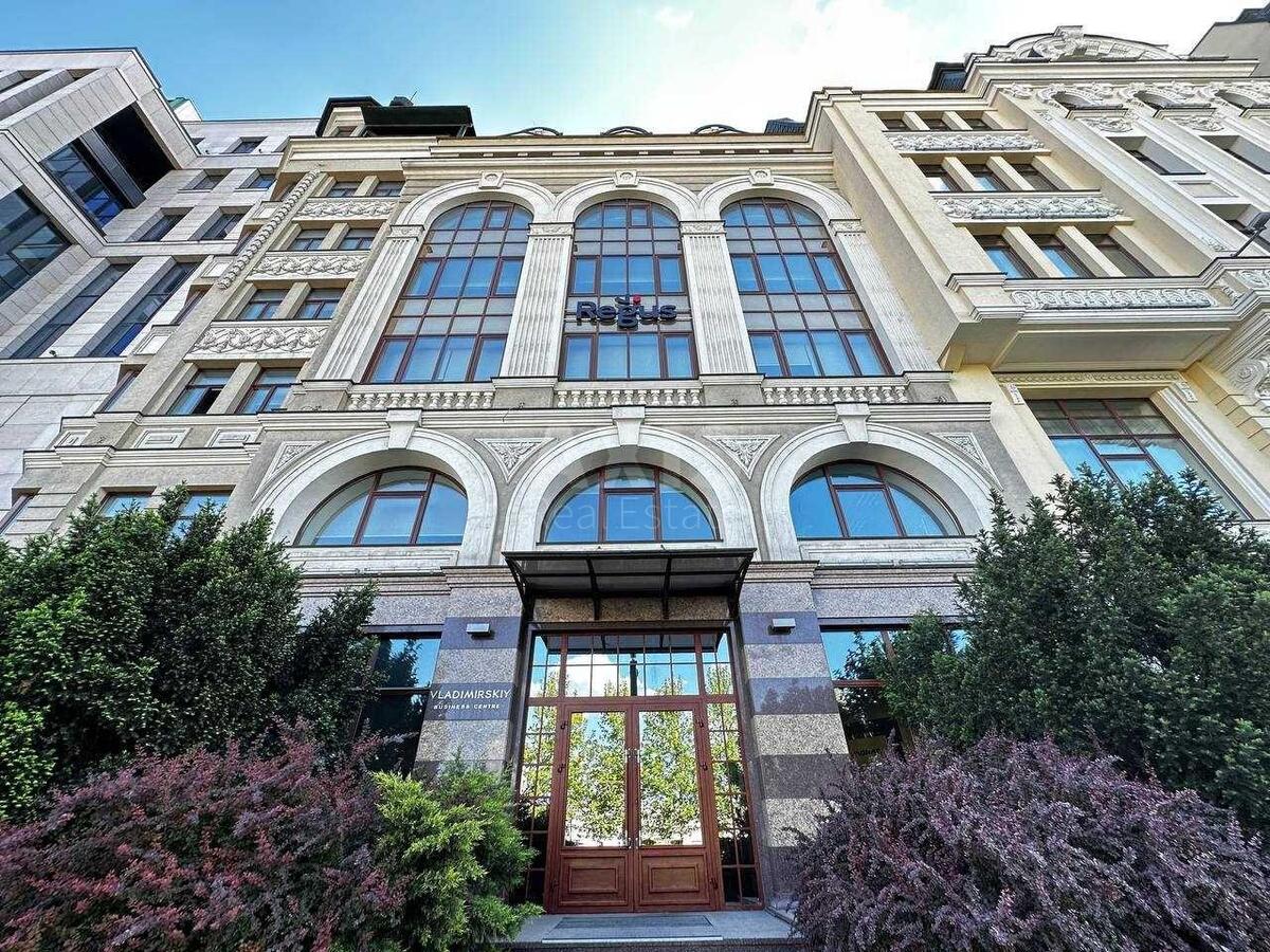 Офис ул. Хорива 55, 463м2