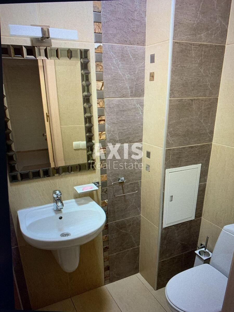 3k apartment vul. Tymoshenka Marshala 2115