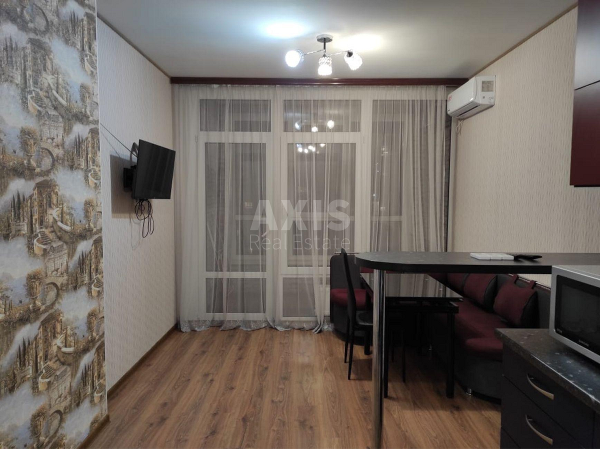 2k apartment vul. Rodyny Kristeriv 200