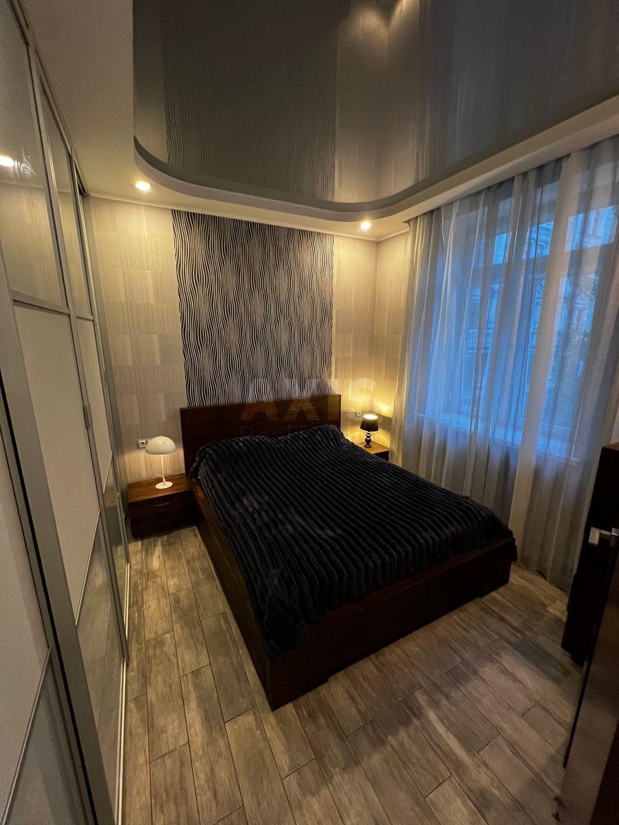 2k apartment vul. Panasa Myrnogo 202