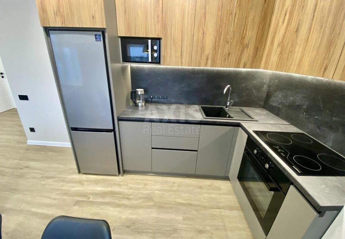 2к квартира ул. Ревуцкого 9