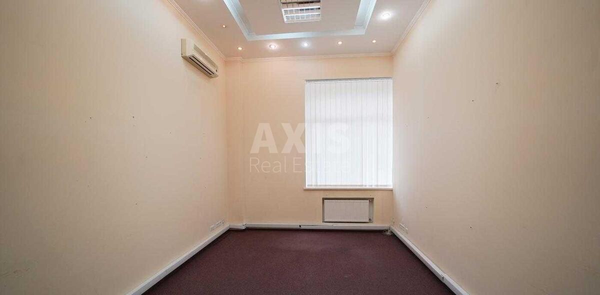 Trade object vul. Turgenjevs'ka 30А, 150m21