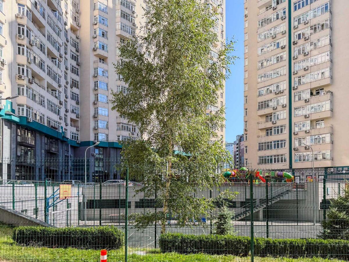 2k apartment vul. Lypkivs'kogo Vasylja Mytropolyta 37Г6145717