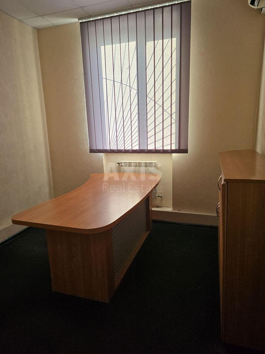 Office vul. Kurenivs'ka 21, 285m26131512