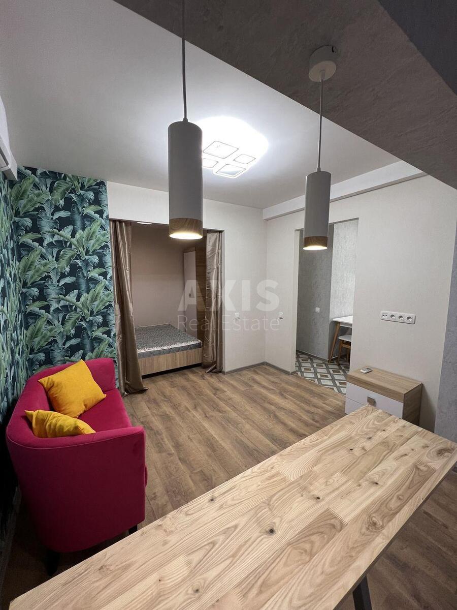 2k apartment vul. Entuziastiv 11/1569455