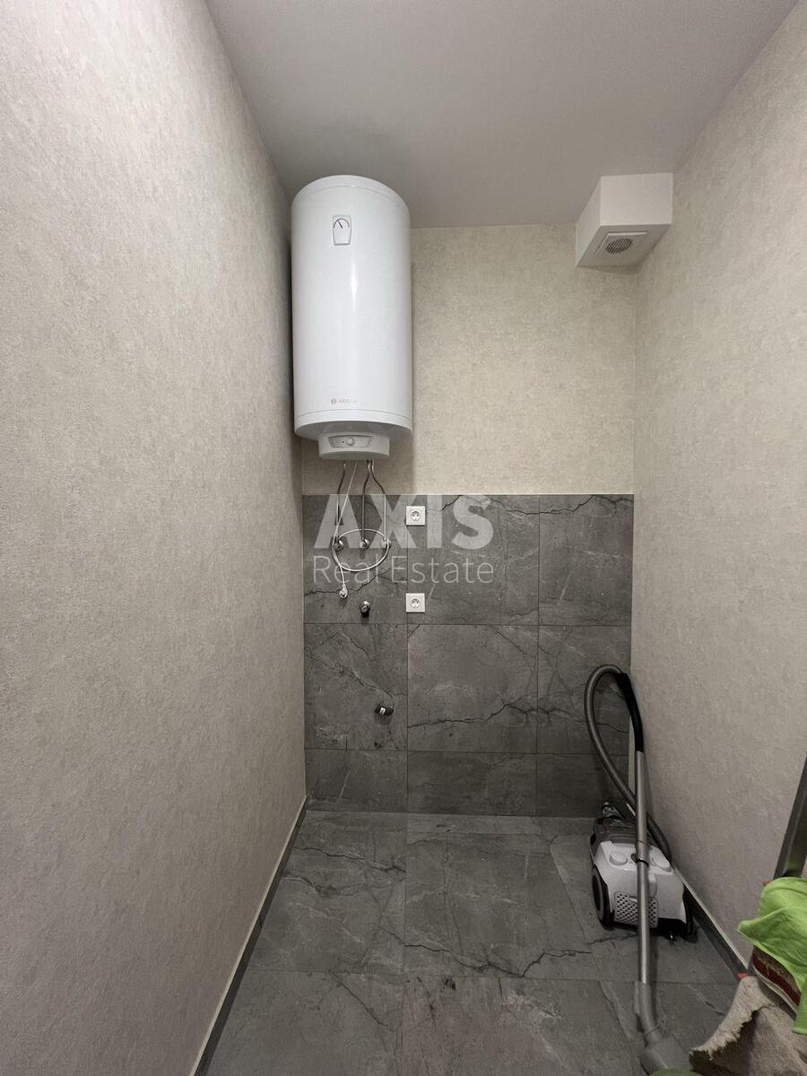 1k apartment vul. Vasyl'kivs'ka 17