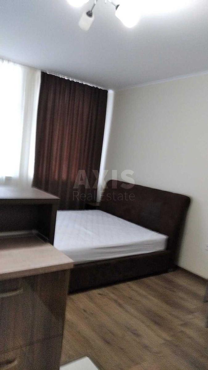 1k apartment vul. Oleny Pchilky 36