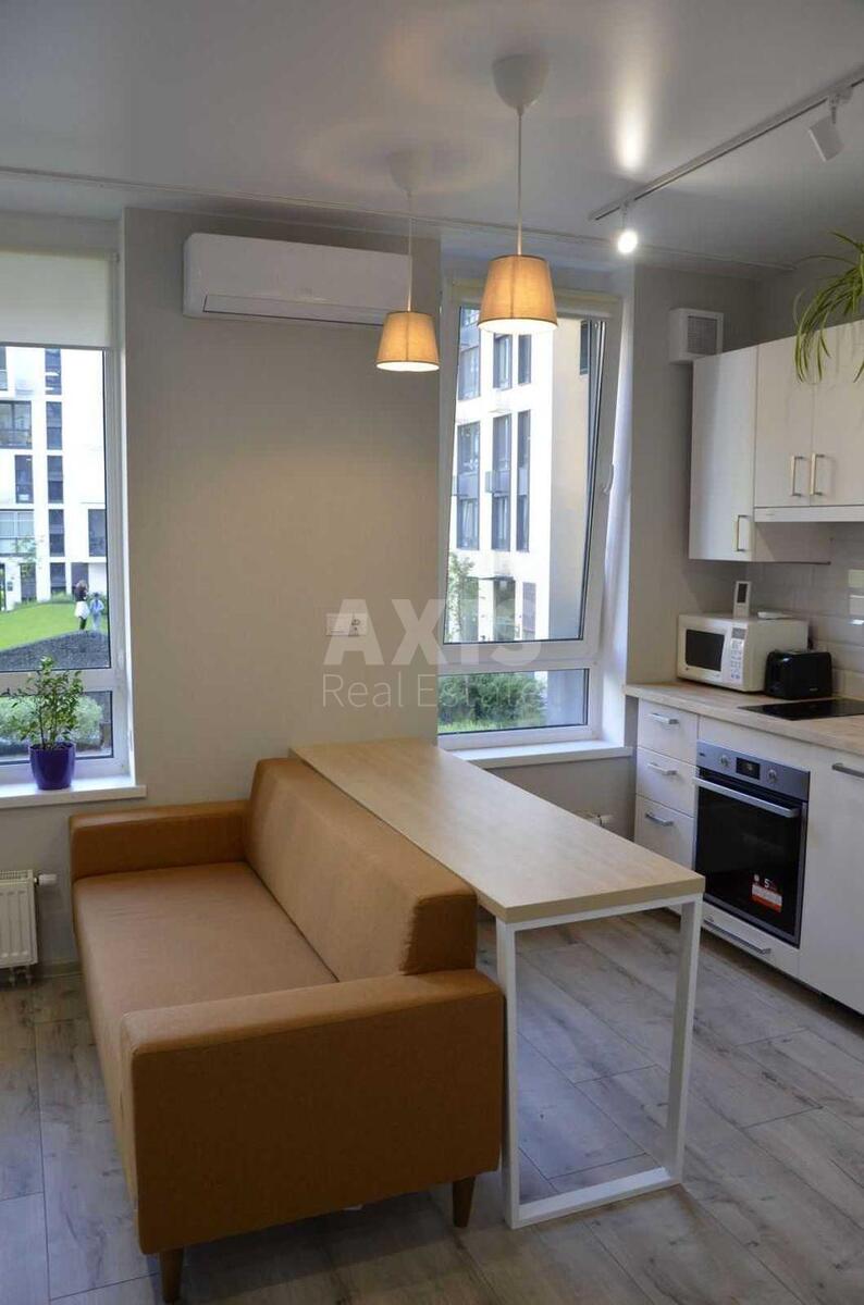 1k apartment vul. Saljutna 2Б609620