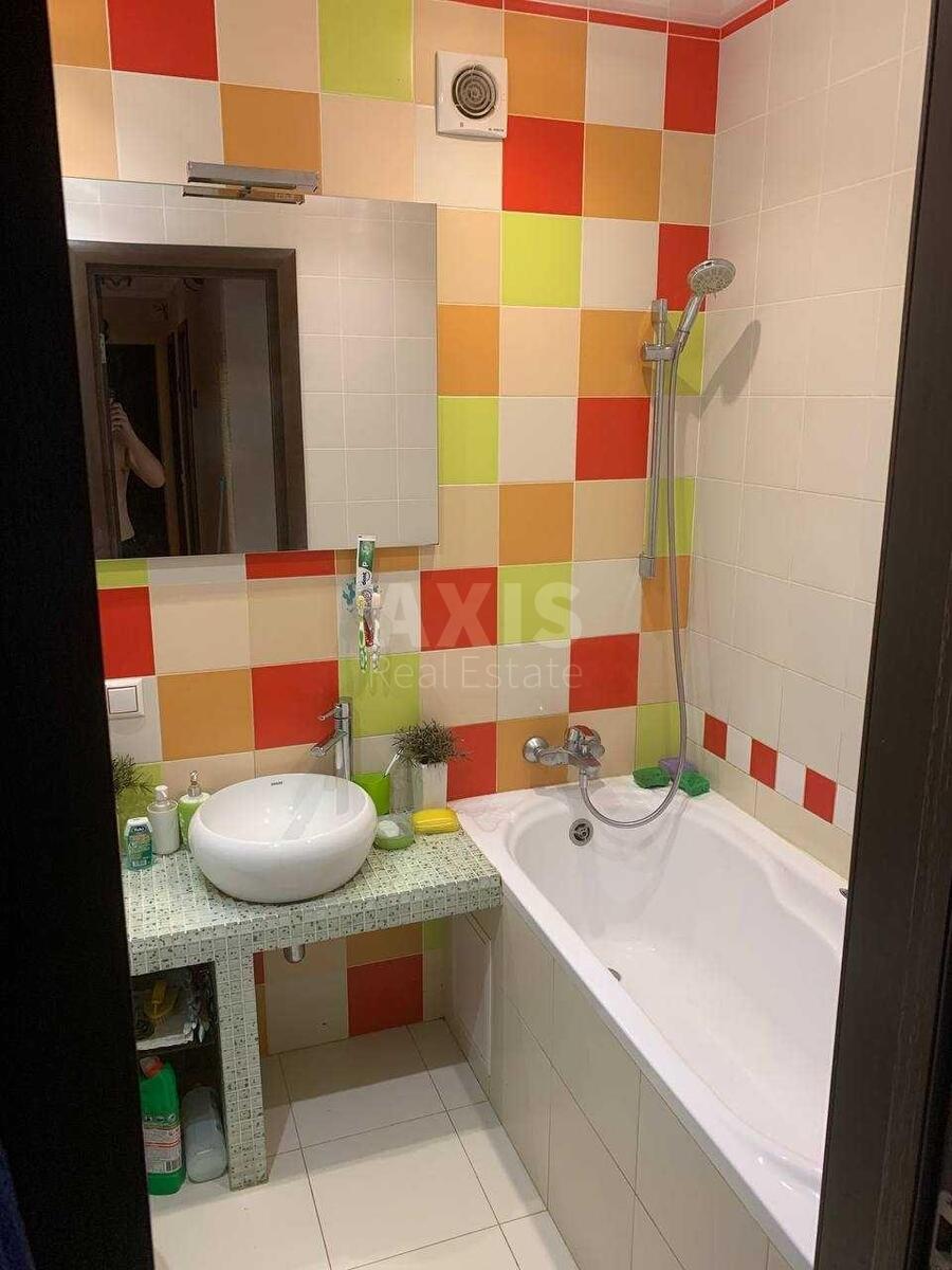 3k apartment vul. Borshhagivs'ka 129/131568607