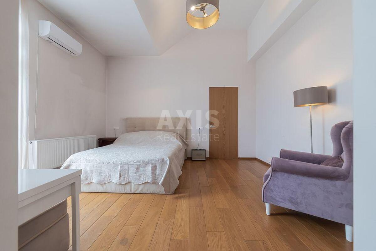 House vul. Sadova 11-a, 298m2, Kyiv city583207