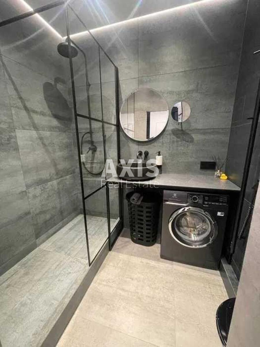 1k apartment vul. Vsevoloda Zmijenka 194
