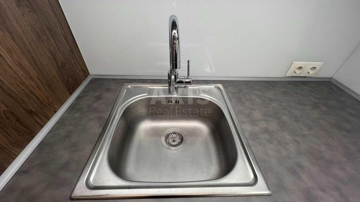 1k apartment vul. Solovcova Mykoly 23