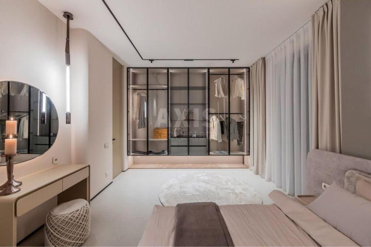3k apartment vul. Dragomyrova Myhajla 182