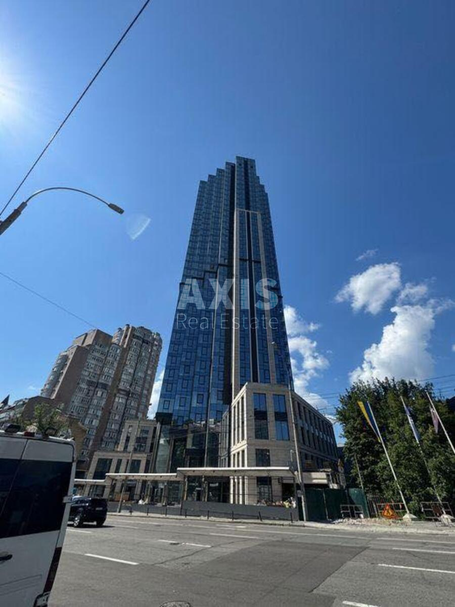 Service object vul. Antonovycha 136А, 345m2593020