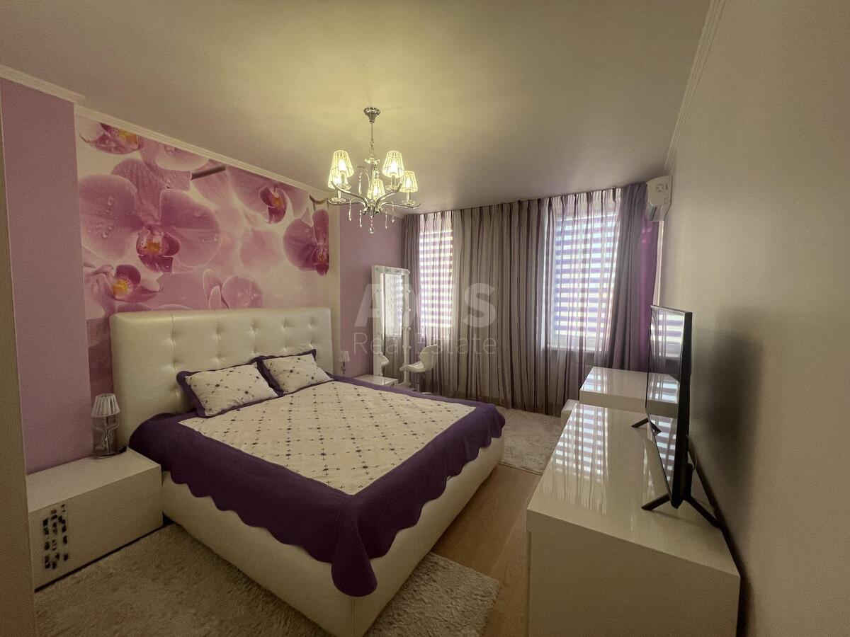 2k apartment vul. Lobanovs'kogo 150574044