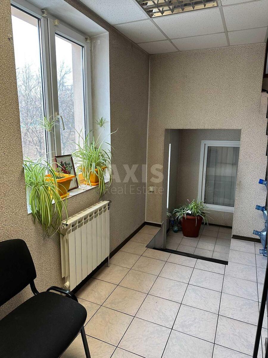 Office vul. Novomostyc'ka 25, 333m24