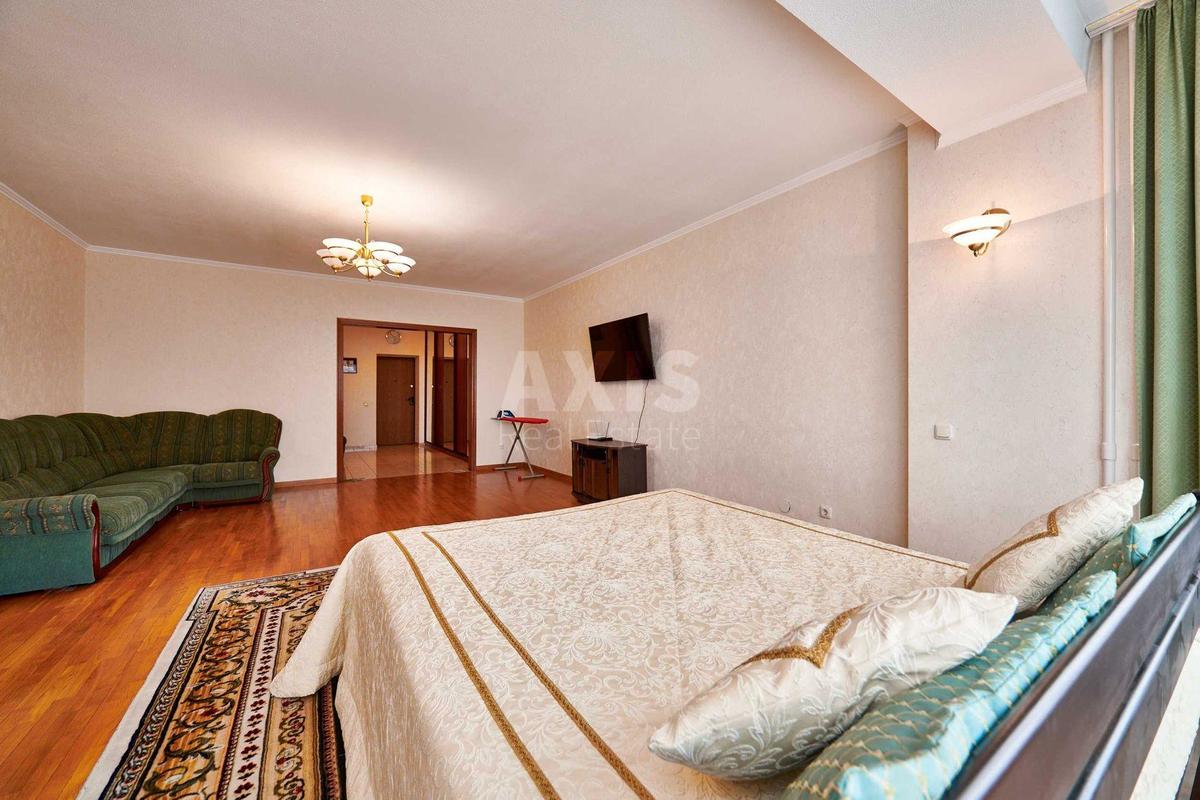 3k apartment vul. Tymoshenka Marshala 291