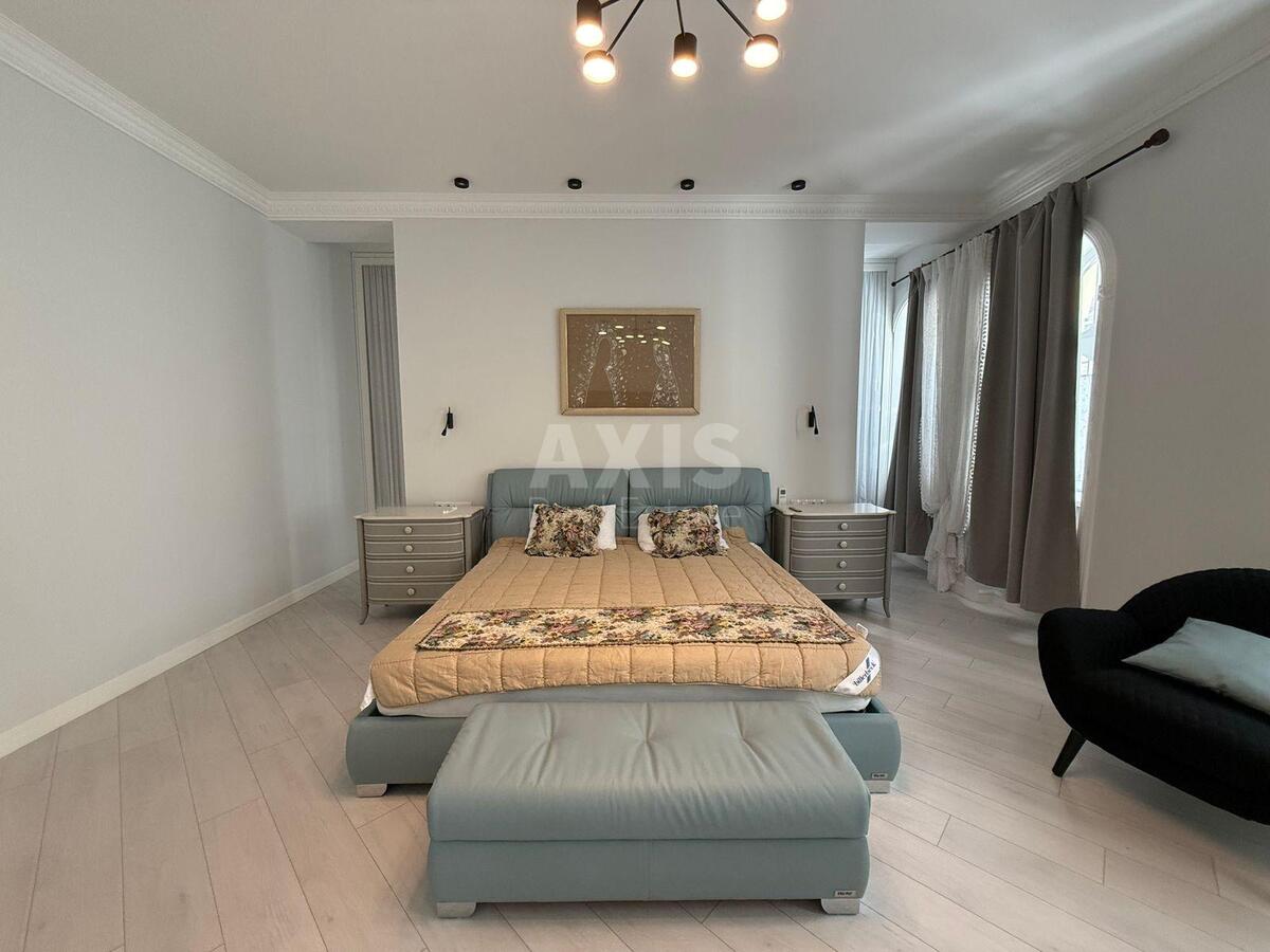 2k apartment vul. Kozhum'jac'ka 20А4