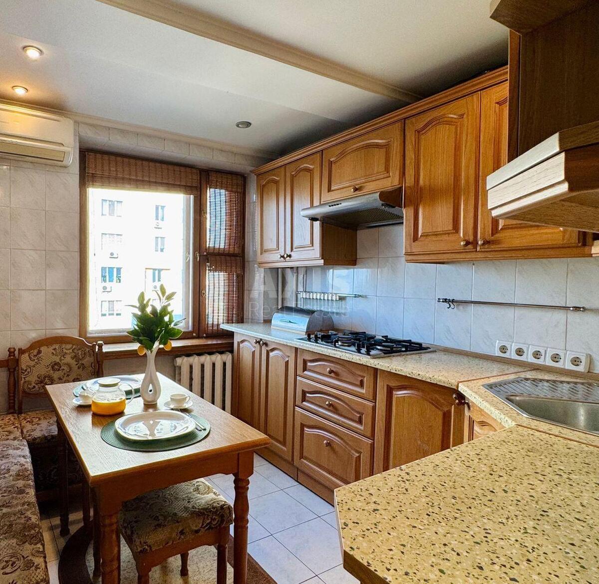 2k apartment vul. Borshhagivs'ka 21057901