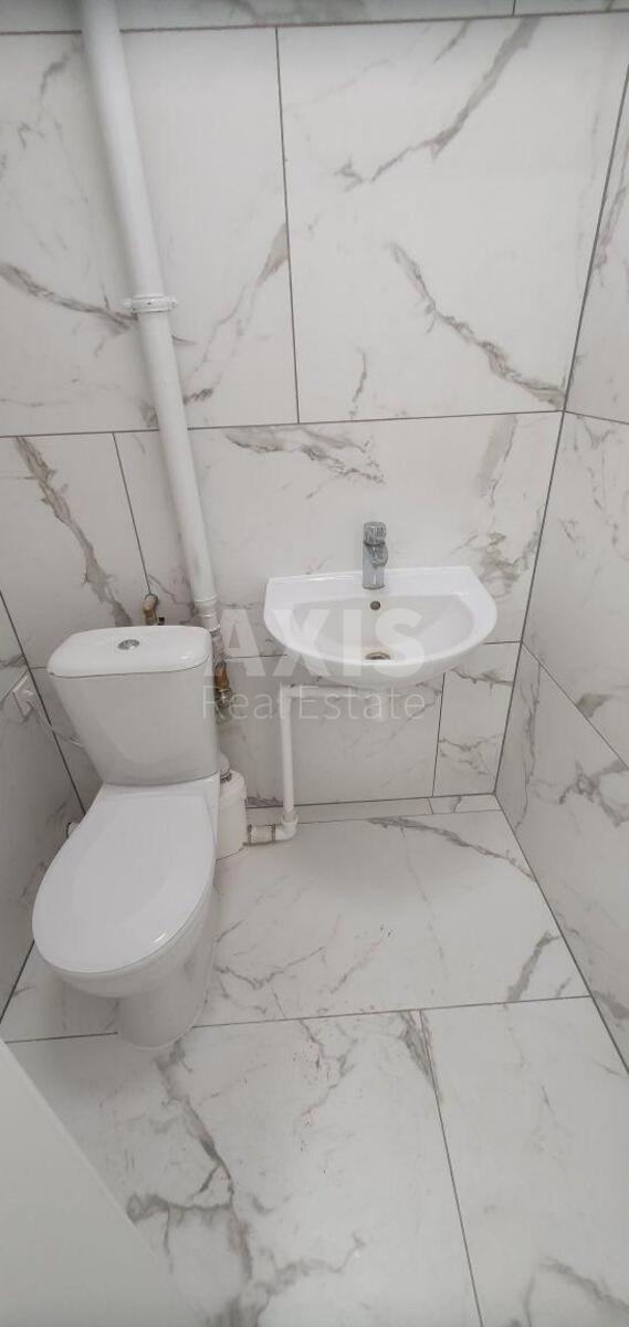 Office vul. Myhajla Maksymovycha 24, 40m29