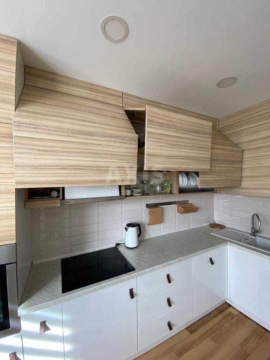 2k apartment vul. Sikors'kogo Igorja Aviakonstruktora 4Г4