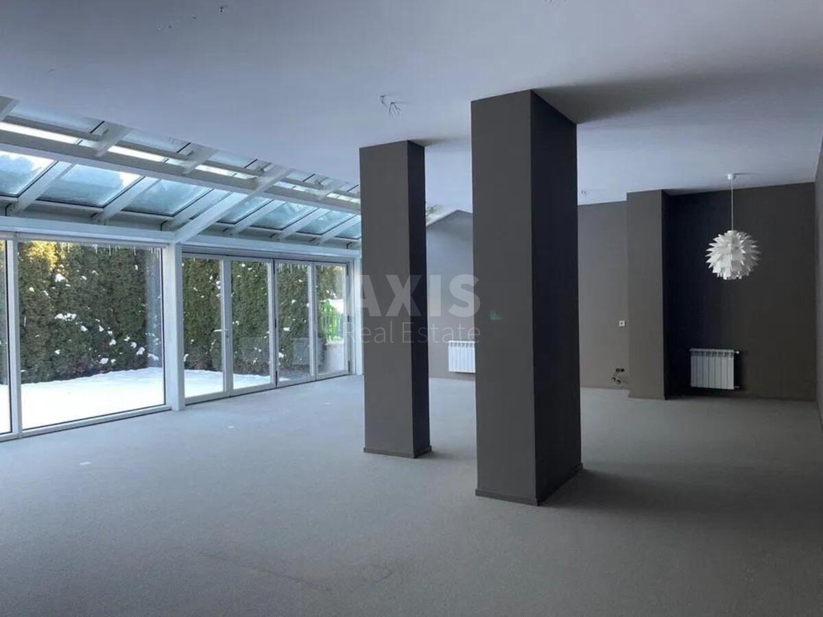 Office vul. Novoselyc'ka 7, 722m24