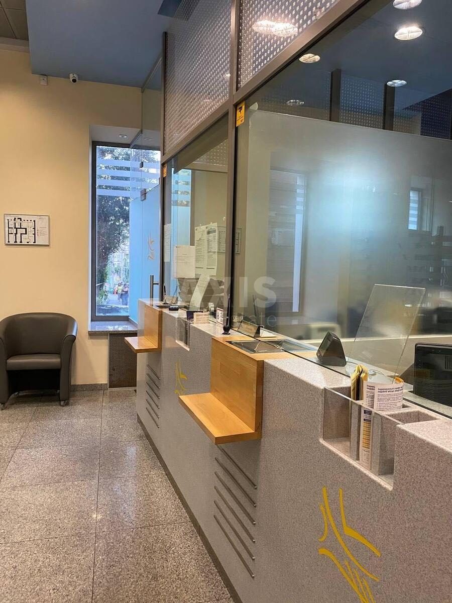 Office vul. Velyka Vasyl'kivs'ka 23, 277m26