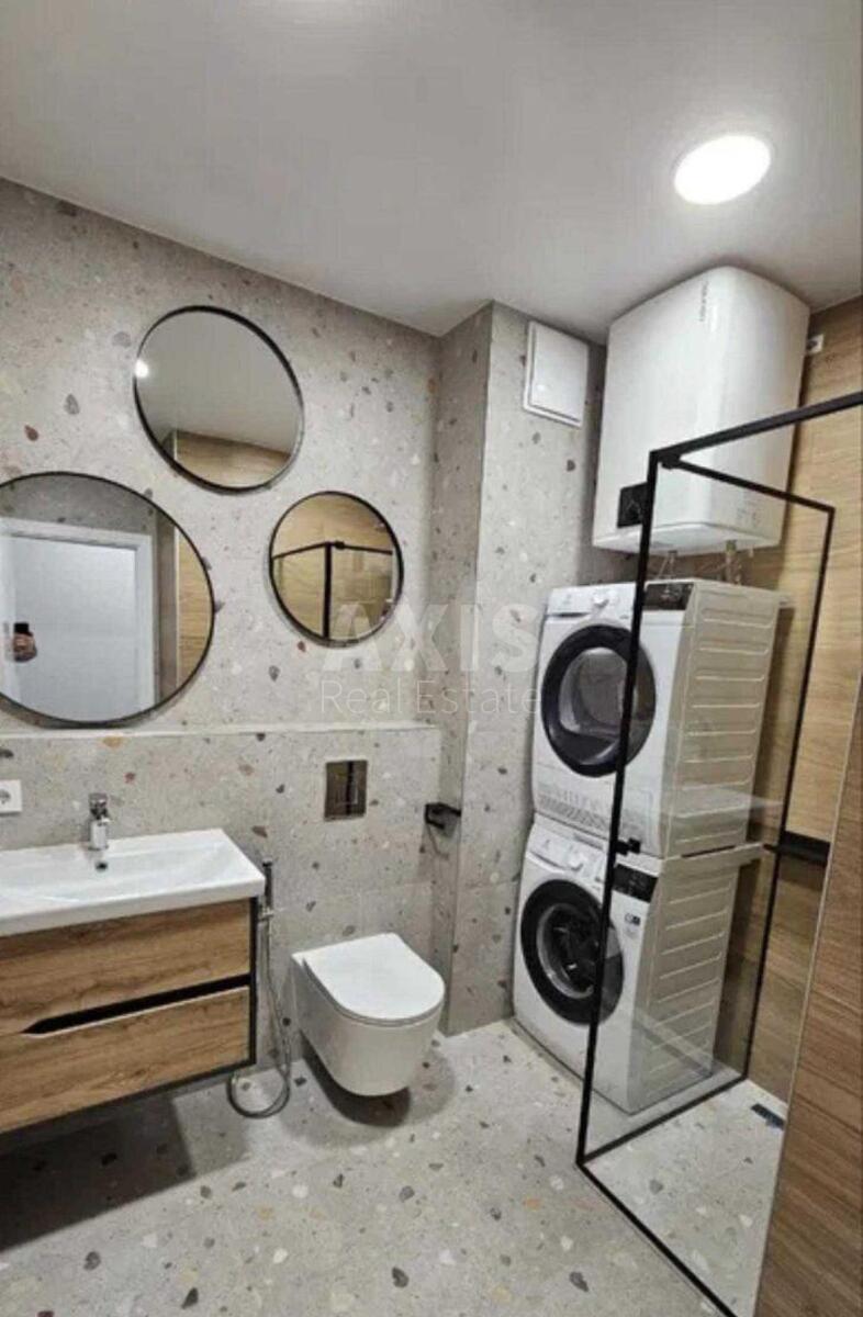 2k apartment nab. Dniprovs'ka 18627118