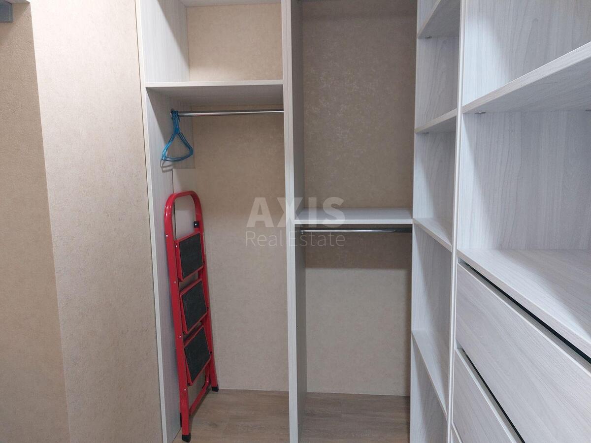 1k apartment vul. Oleksandra Olesja 9А585384