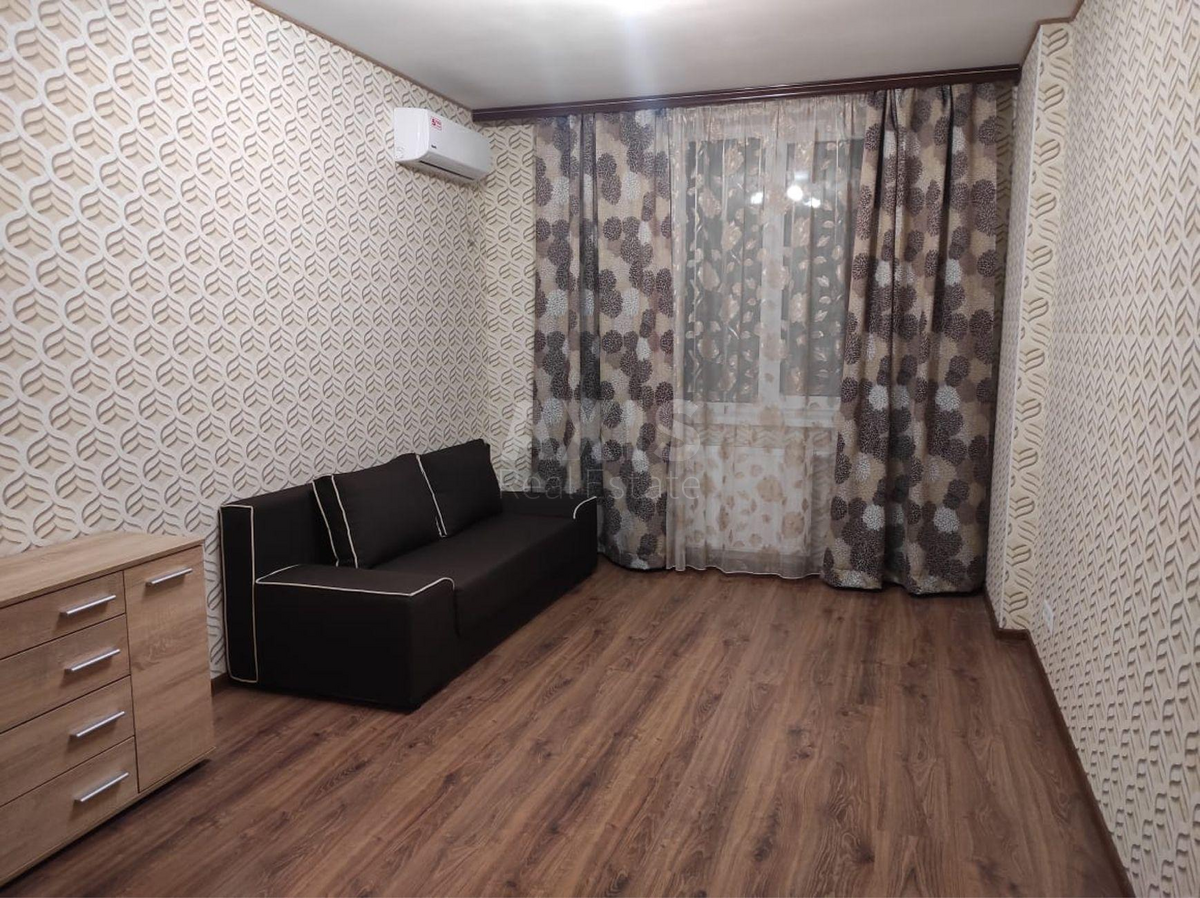 2k apartment vul. Rodyny Kristeriv 201
