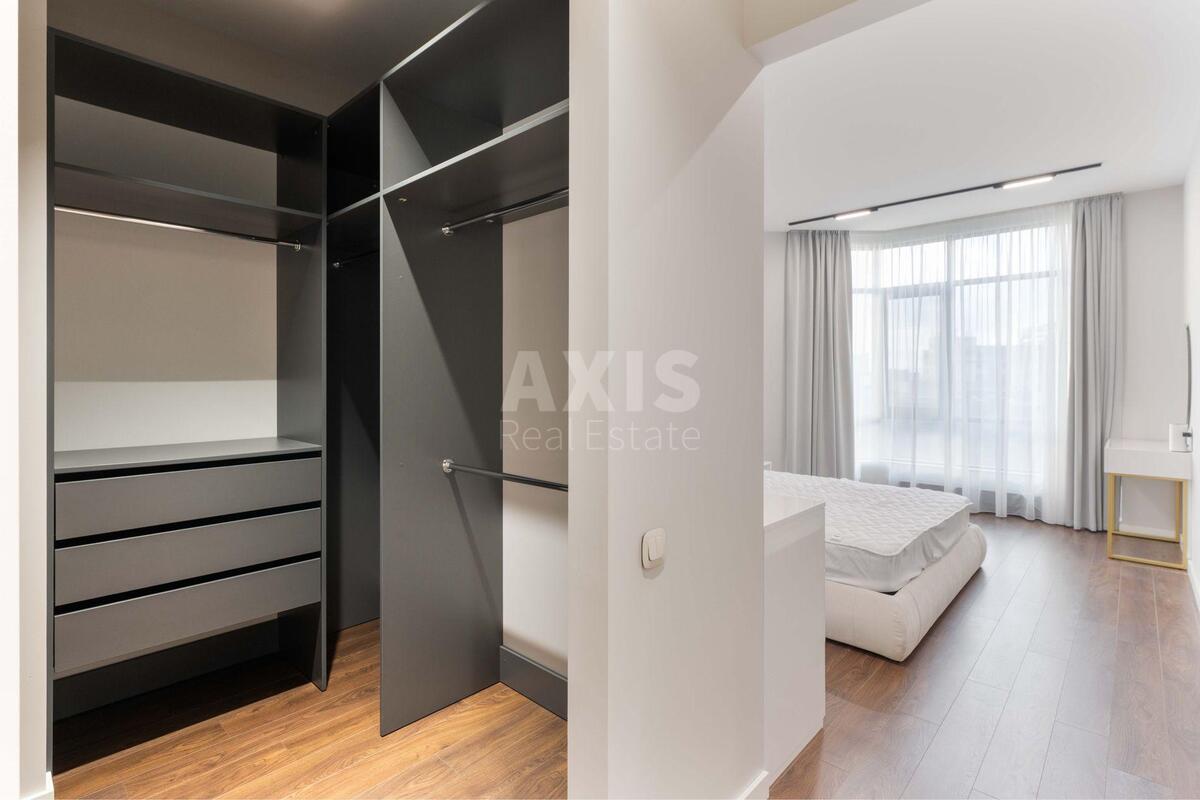 4k apartment vul. Strutyns'kogo Sergija 26312019
