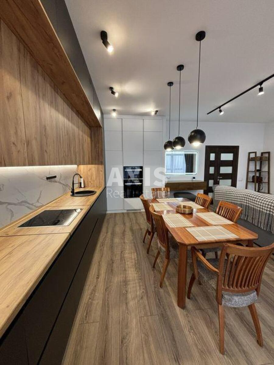 2k apartment vul. Mykil's'ko-Slobids'ka 110