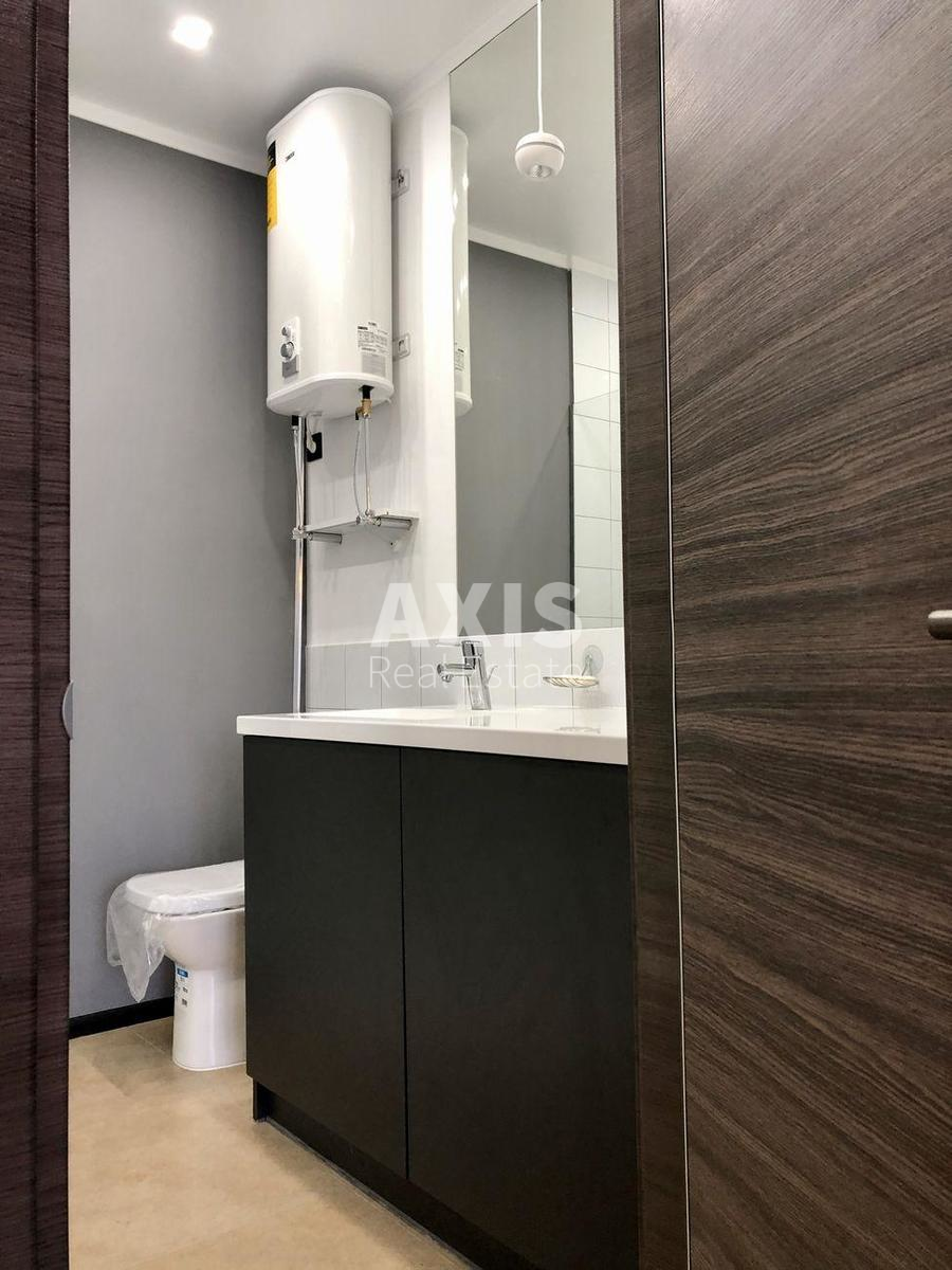 1k apartment nab. Dniprovs'ka 16Г2