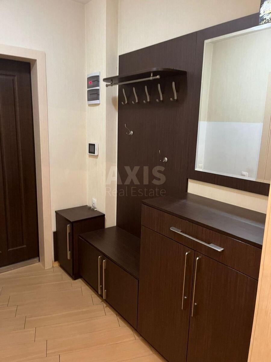 3k apartment vul. Bulahovs'kogo Akademika 5Б12