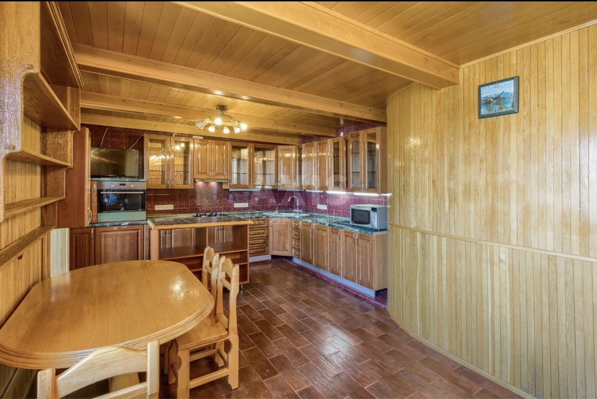 4k apartment vul. Dragomanova 170