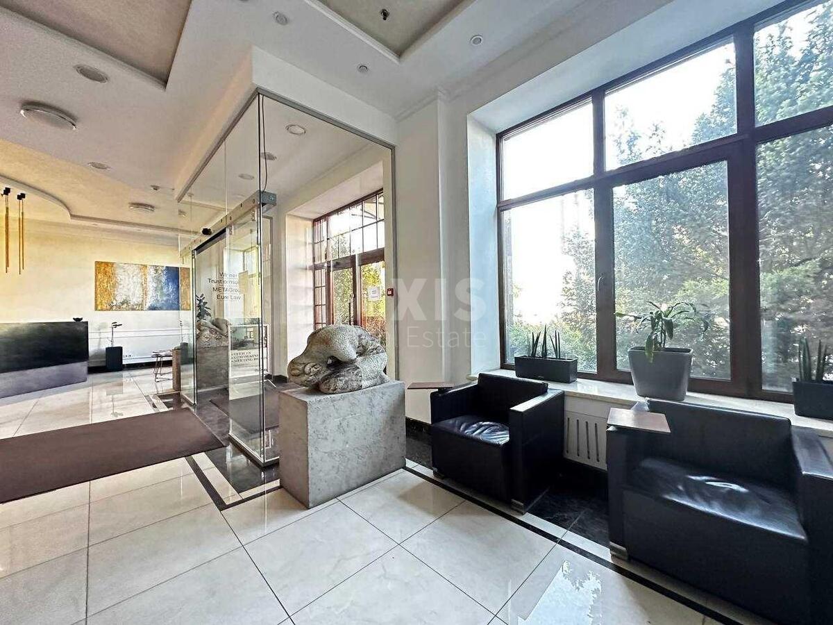 Офис ул. Сагайдачного Петра 11, 450м21