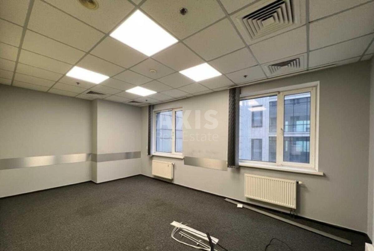 Office vul. Fizkul'tury 28, 1522m28