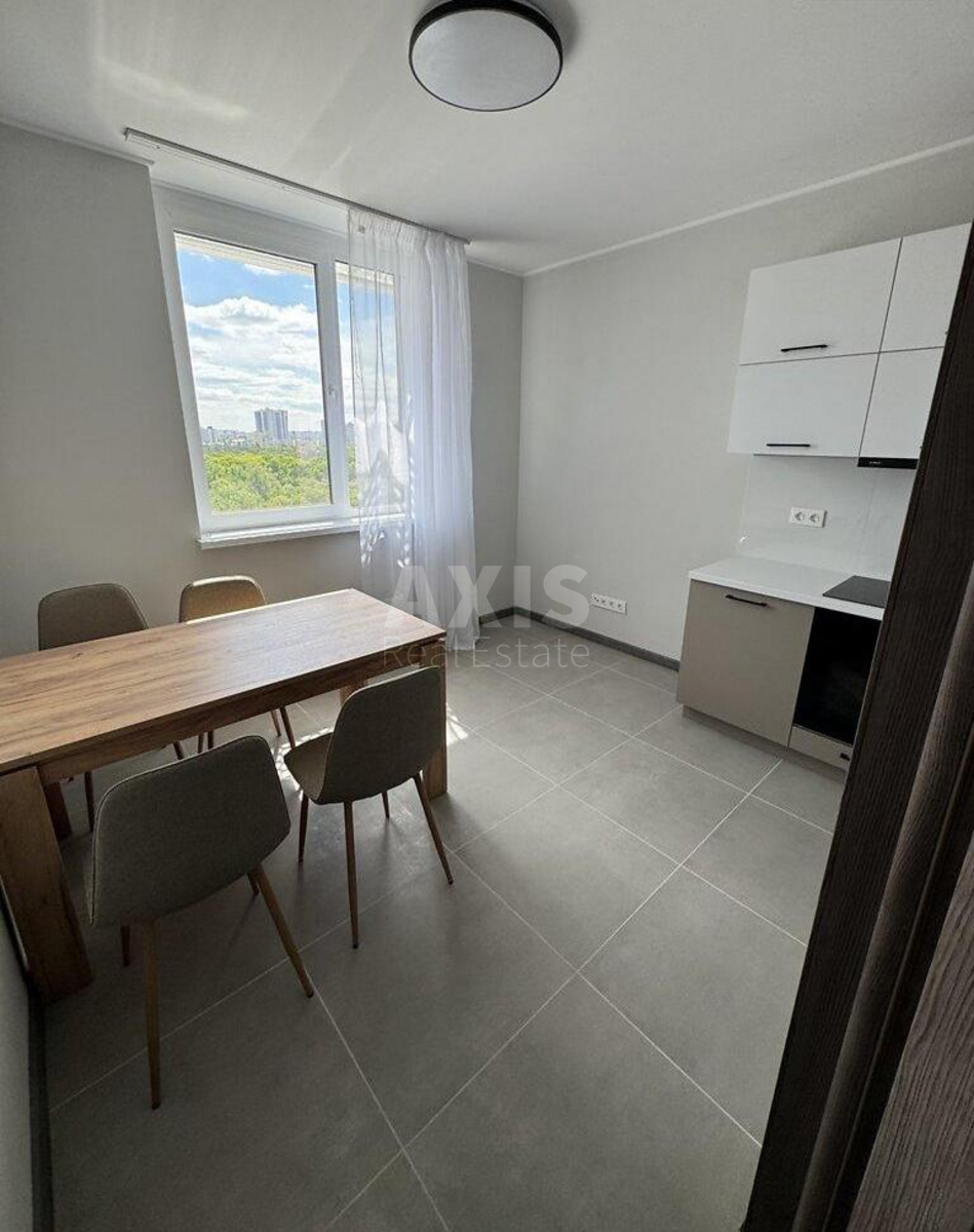 2k apartment vul. Voskresens'ka 2В0