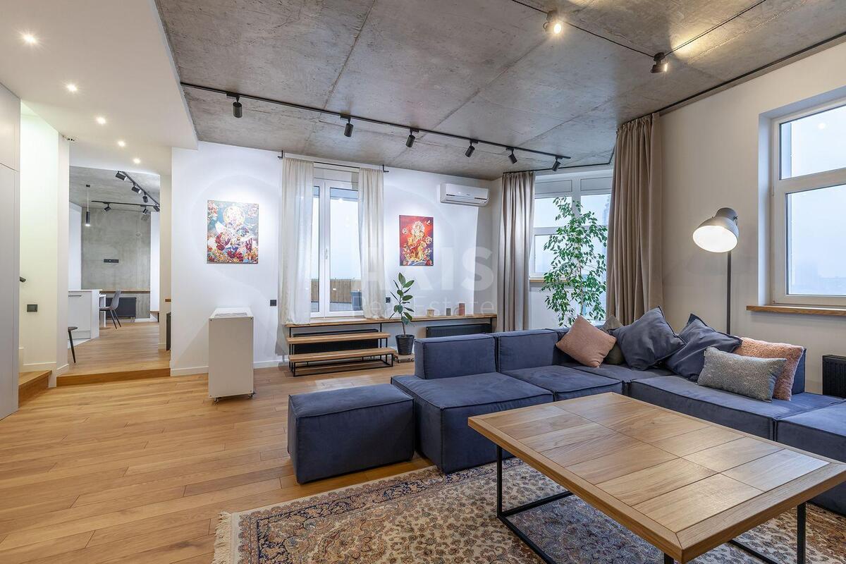 4k apartment vul. Saperne Pole 14/550