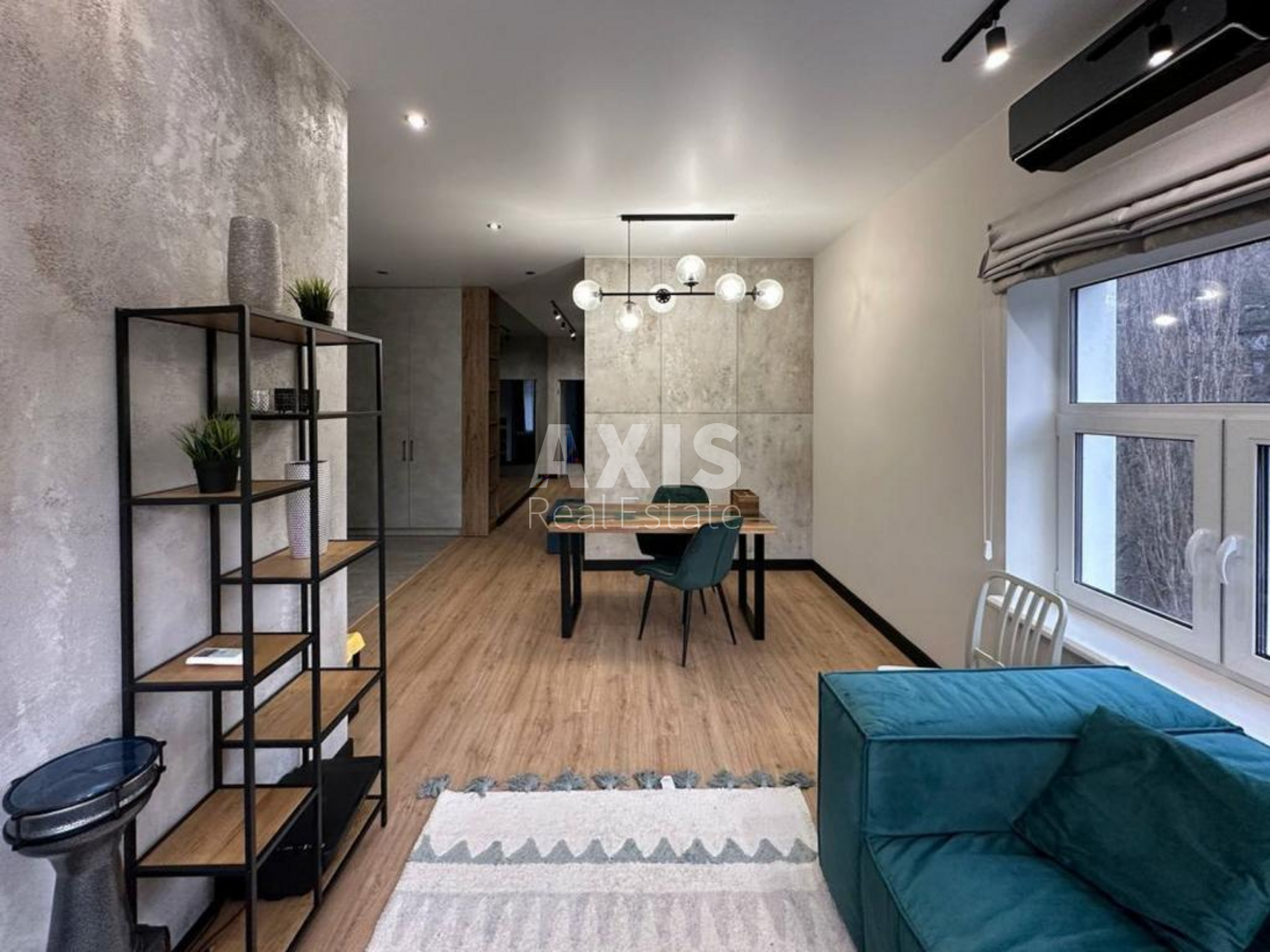 3k apartment uzviz Andrii'vs'kyj 1б